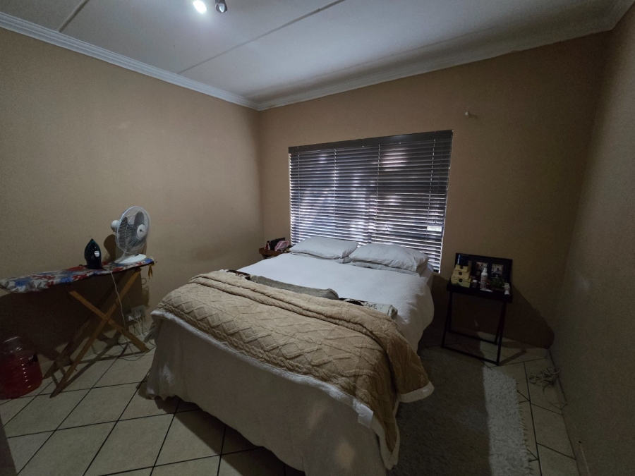 2 Bedroom Property for Sale in Potchefstroom North North West